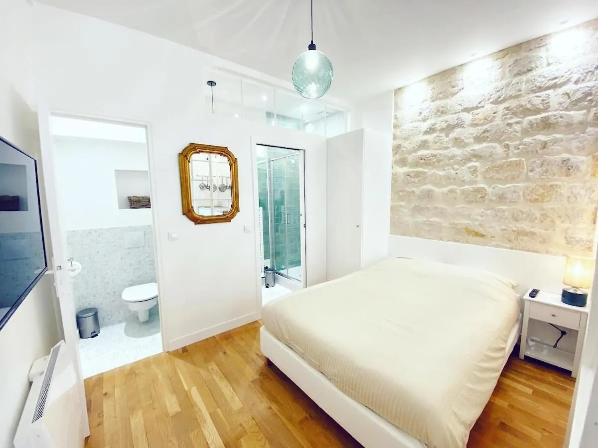 Tres Bel Appartement Au Coeur De Paris - Flat-Guest