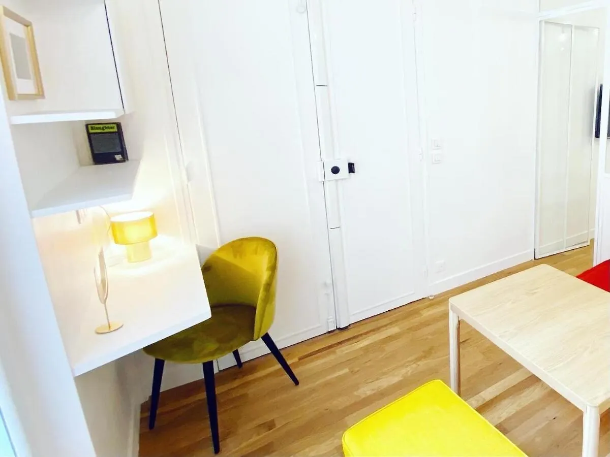 Tres Bel Appartement Au Coeur De Paris - Flat-Guest 프랑스