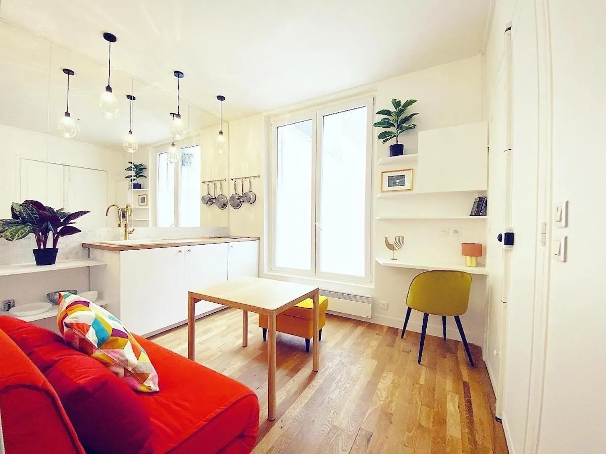Tres Bel Appartement Au Coeur De Paris - Flat-Guest